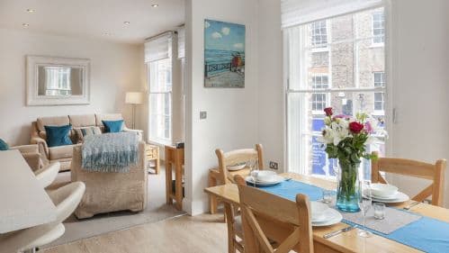 The King's, Gorgeous City Centre Apartment